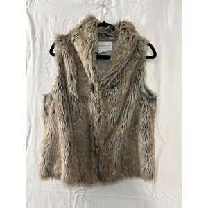 BCBGeneration Faux Fur Vest Shawl Collar Womans Tan Black MobWife Size M/L Bratz